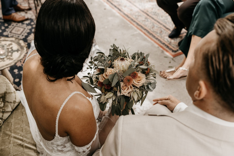 Bruidsboeket van MEER flowers overzicht