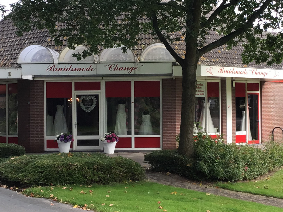 Trouwjurk van Bruidsmode Change overzicht