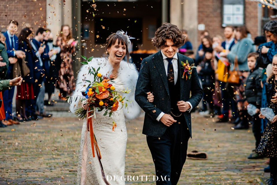 Bruidsboeket van Flower Explosion impressie 2