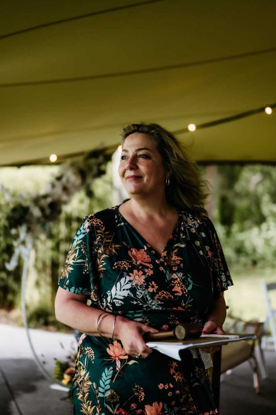 Trouwen met trouwambtenaar Lach en Liefde Trouwambtenaar