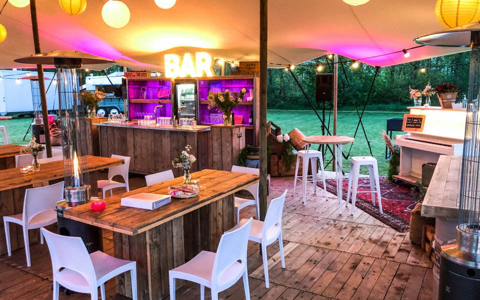 Verhuurartikelen van Accent Party Service details