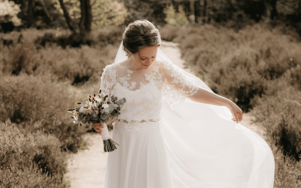 Trouwjurk van Elements bridal by Marian impressie 3