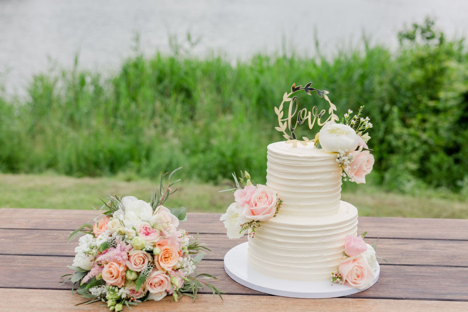 Bruidstaart van Enjoy-Cakes impressie 3