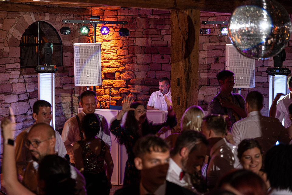 Muziek van DJ Deni-B Hochzeit DJ Geburtstag DJ Firmenfeier DJ Event DJ overzicht