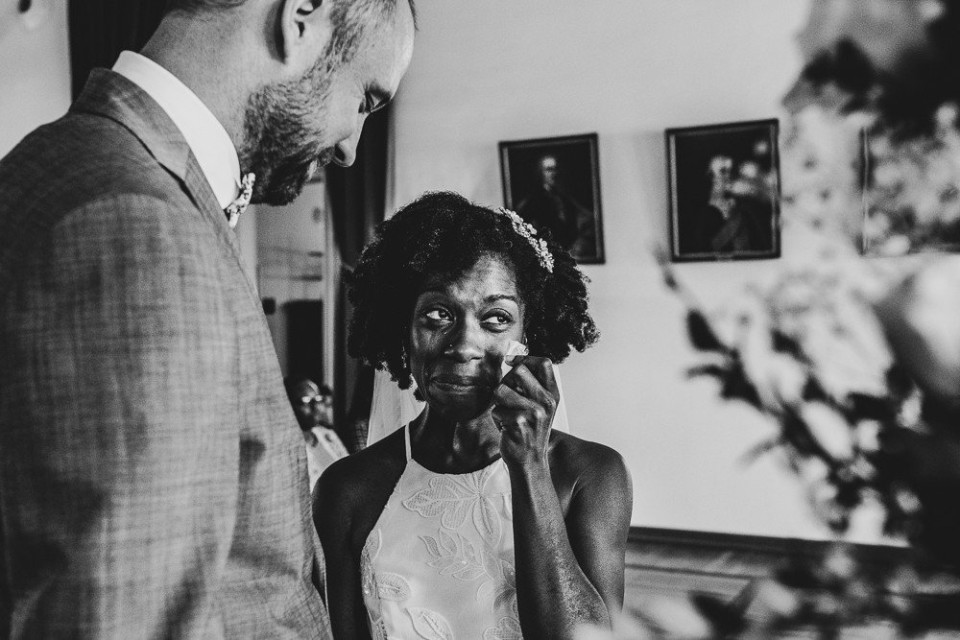 Trouwfotograaf frei Kamera - Dokumentarische Fotografie &amp; Videografie details