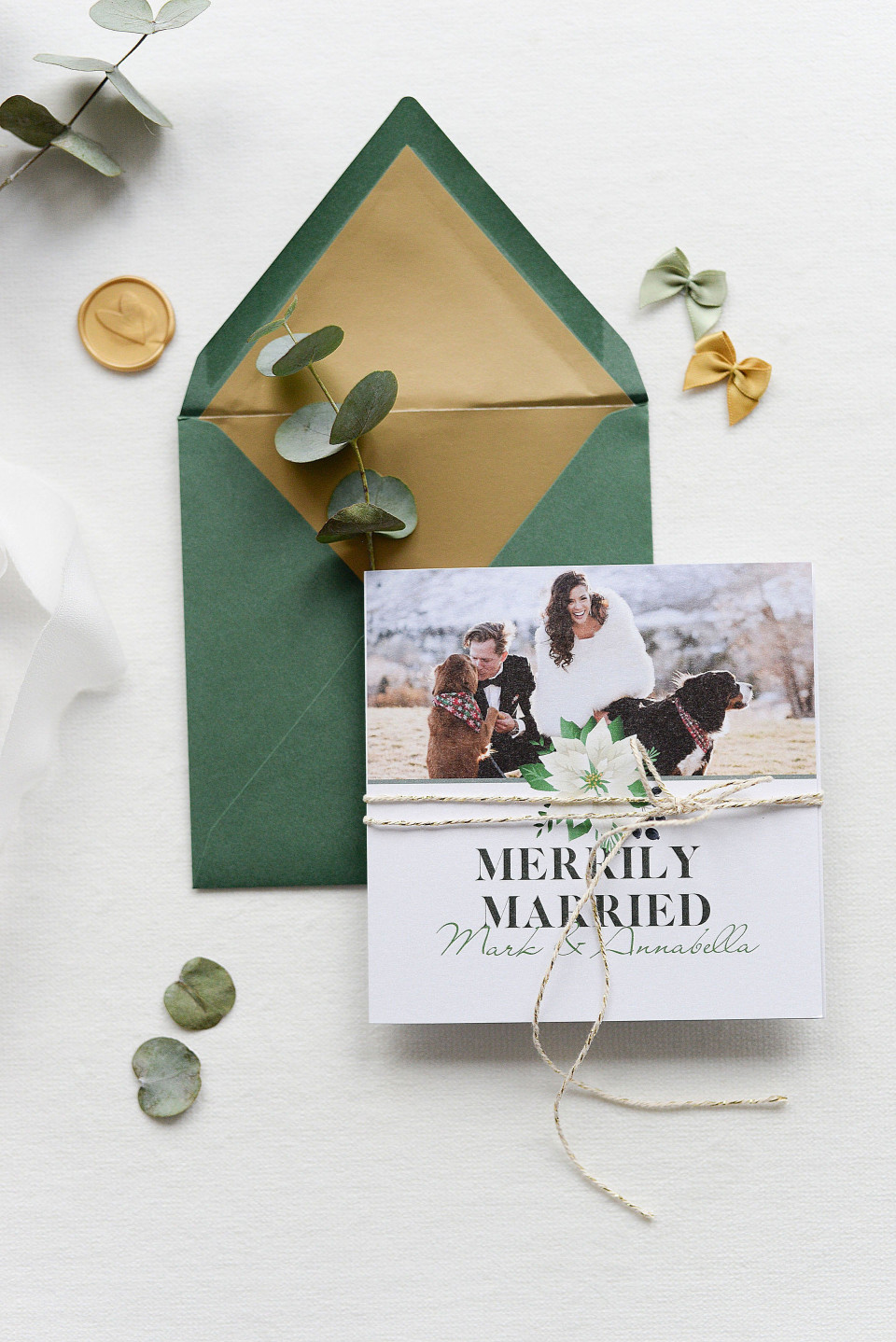 Dankeskarte zur Hochzeit mit weißem Weihnachtsstern und Foto