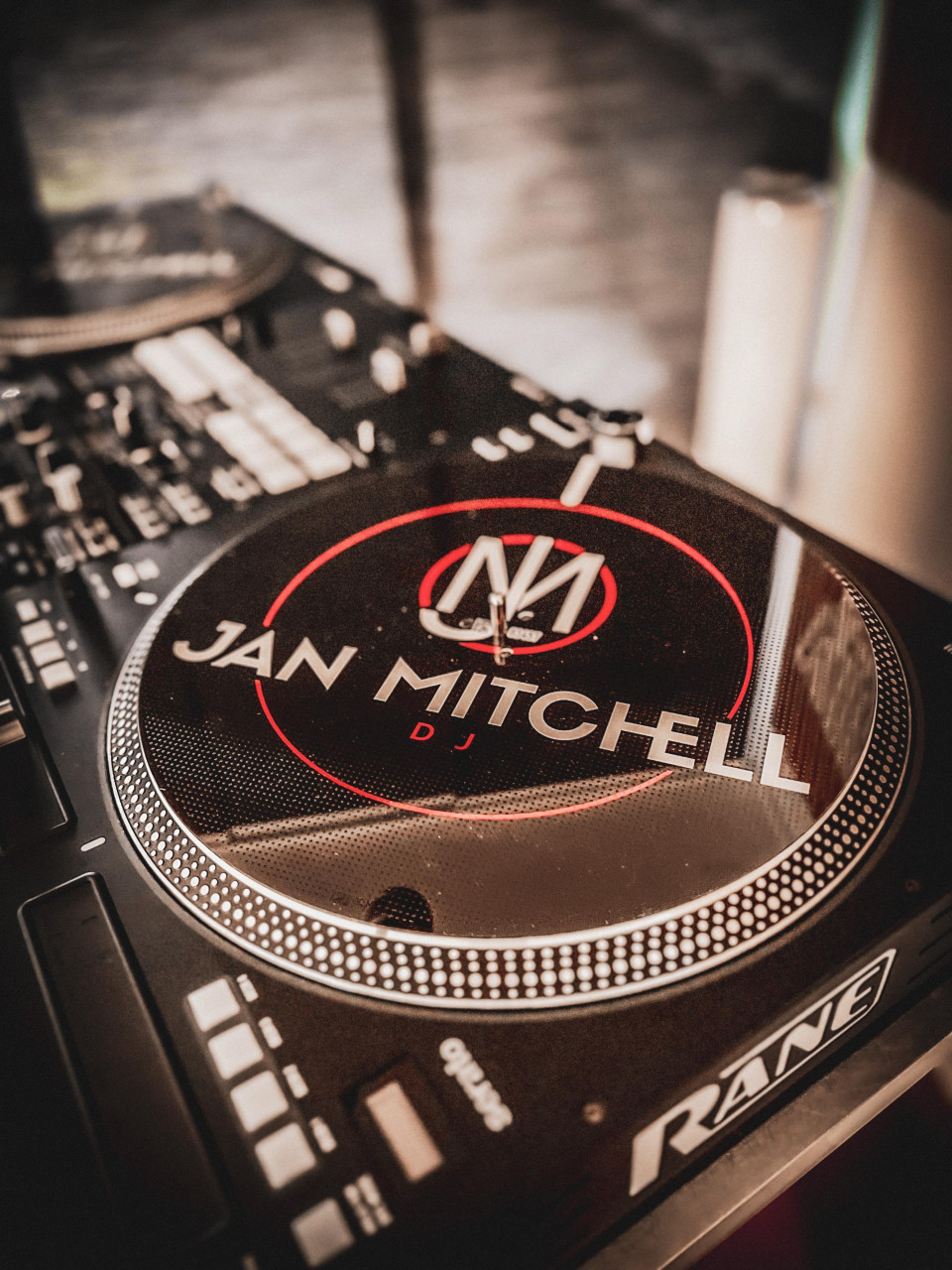 Muziek van DJ Jan Mitchell - Hochzeits &amp; Event DJ impressie 3