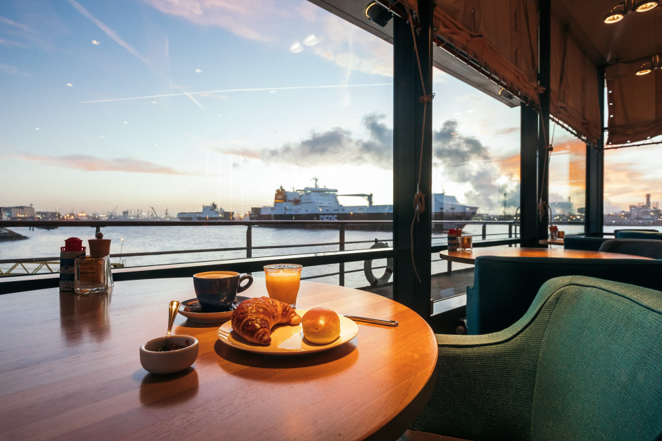 Huwelijksnacht bij Delta Hotel impressie