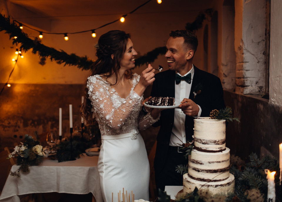 taarttopper voor een bruiloftstaart