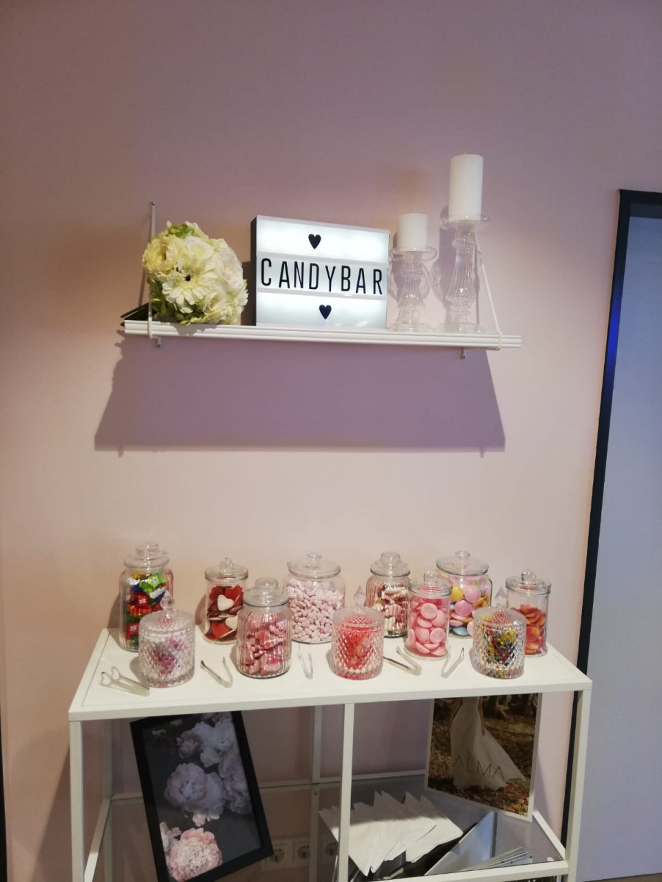 Trouwjurk van L&#039;Amour Brautmoden details