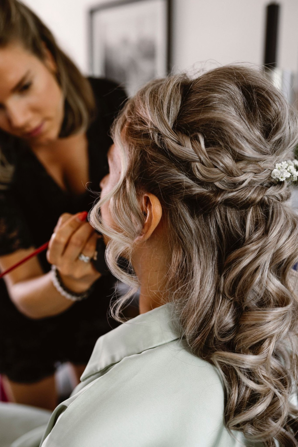 Bruidsmake-up laten doen bij Laura Duijvestijn Make-up artist en Hairstyling
