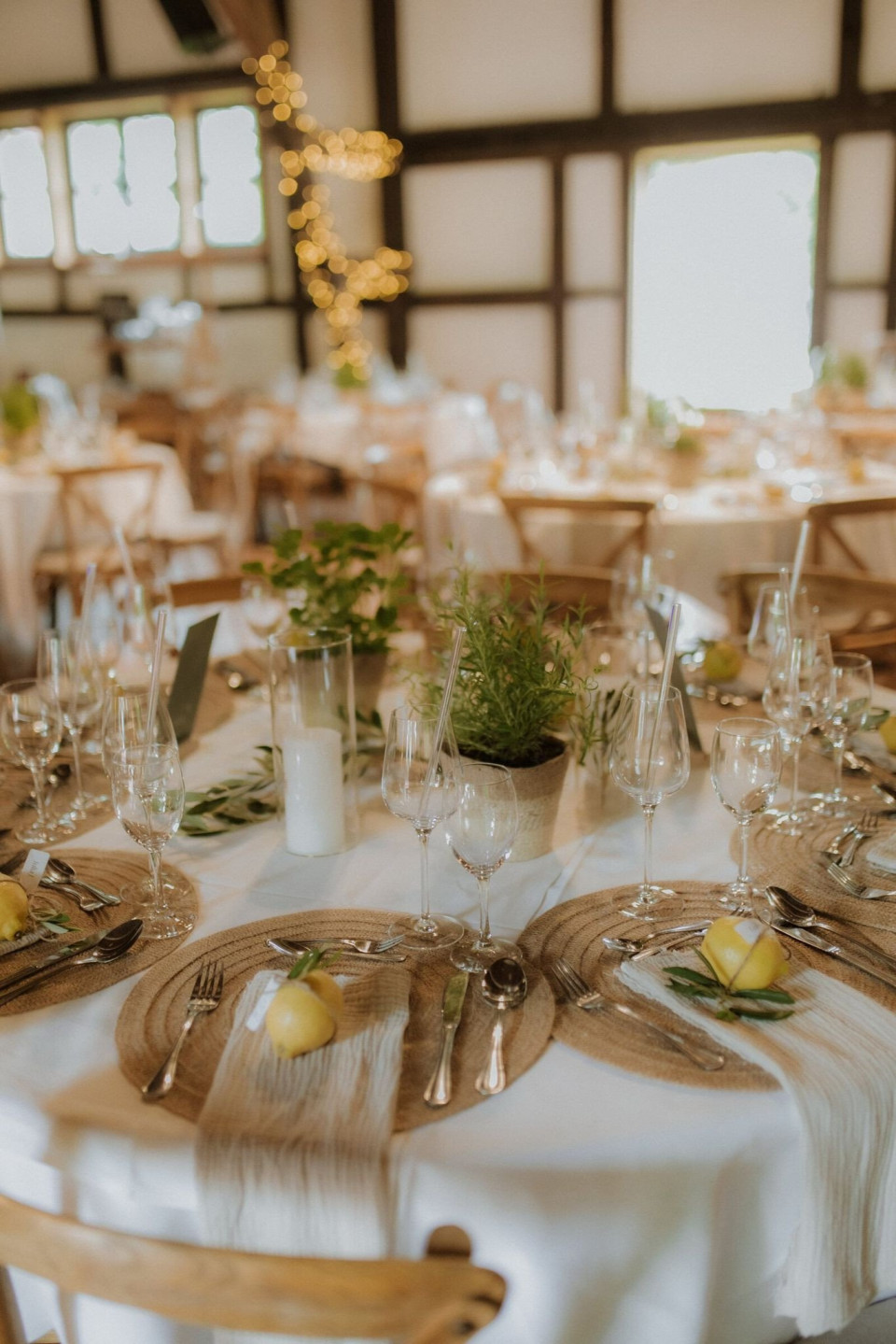 Verhuurartikelen van LOVEly Eventverleih overzicht