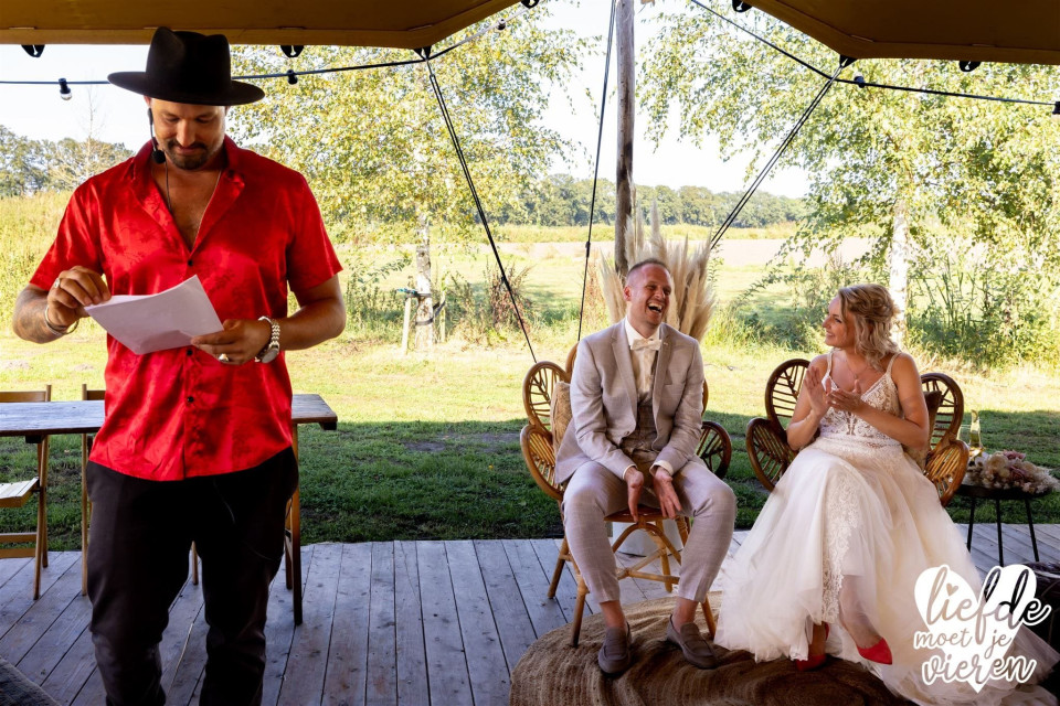 Trouwambtenaar De Hippe Trouwambtenaar details