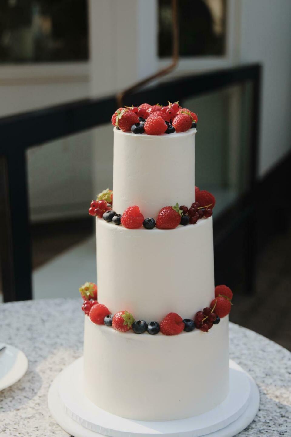 Bruidstaart van Cakes with Curves impressie