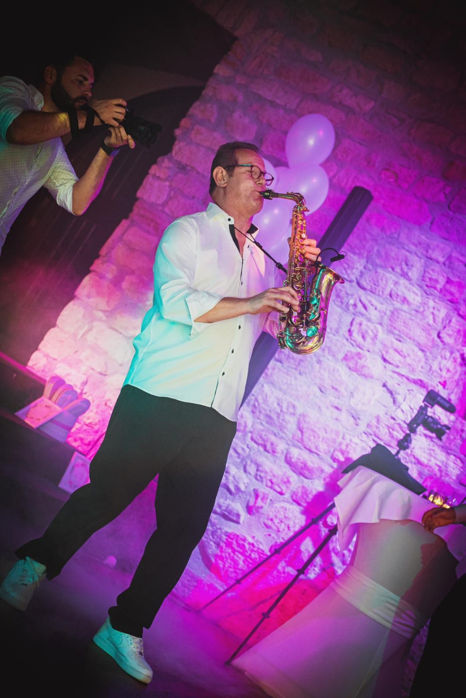Muziek van The Two Men Group - DJ & SAXOPHONE LIVE impressie 4