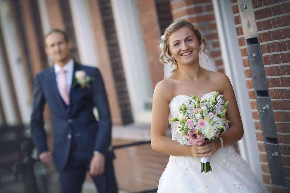 Bruidsmake-up laten doen bij Tessa Lijten visagie