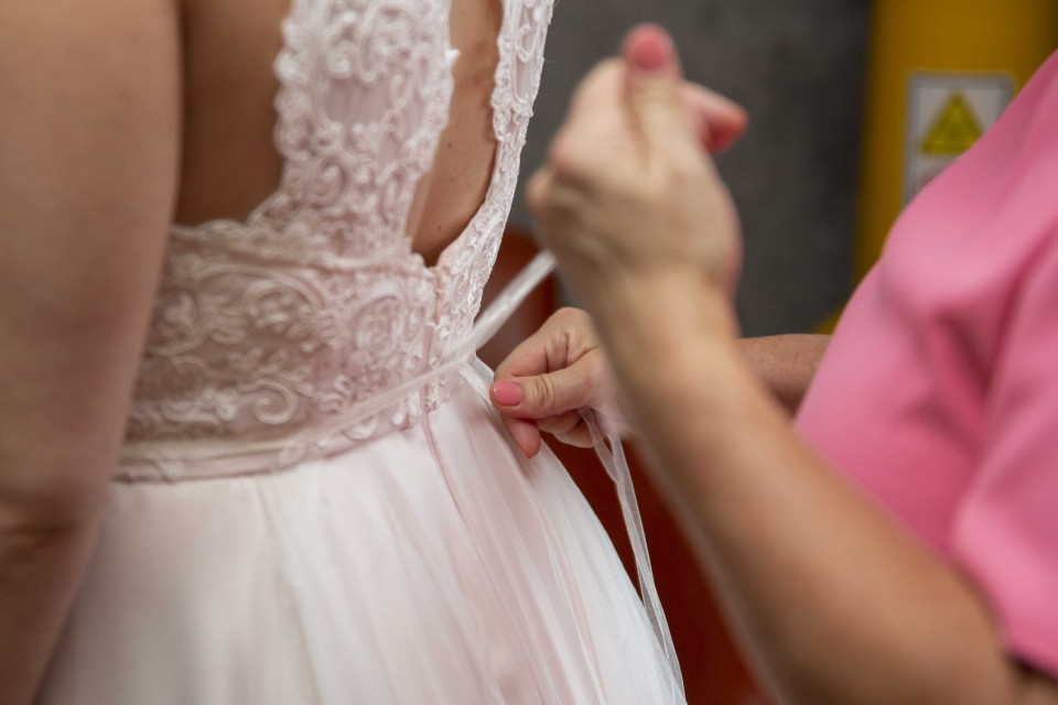 Trouwfoto&#039;s laten maken door Fleur Weerden fotografie