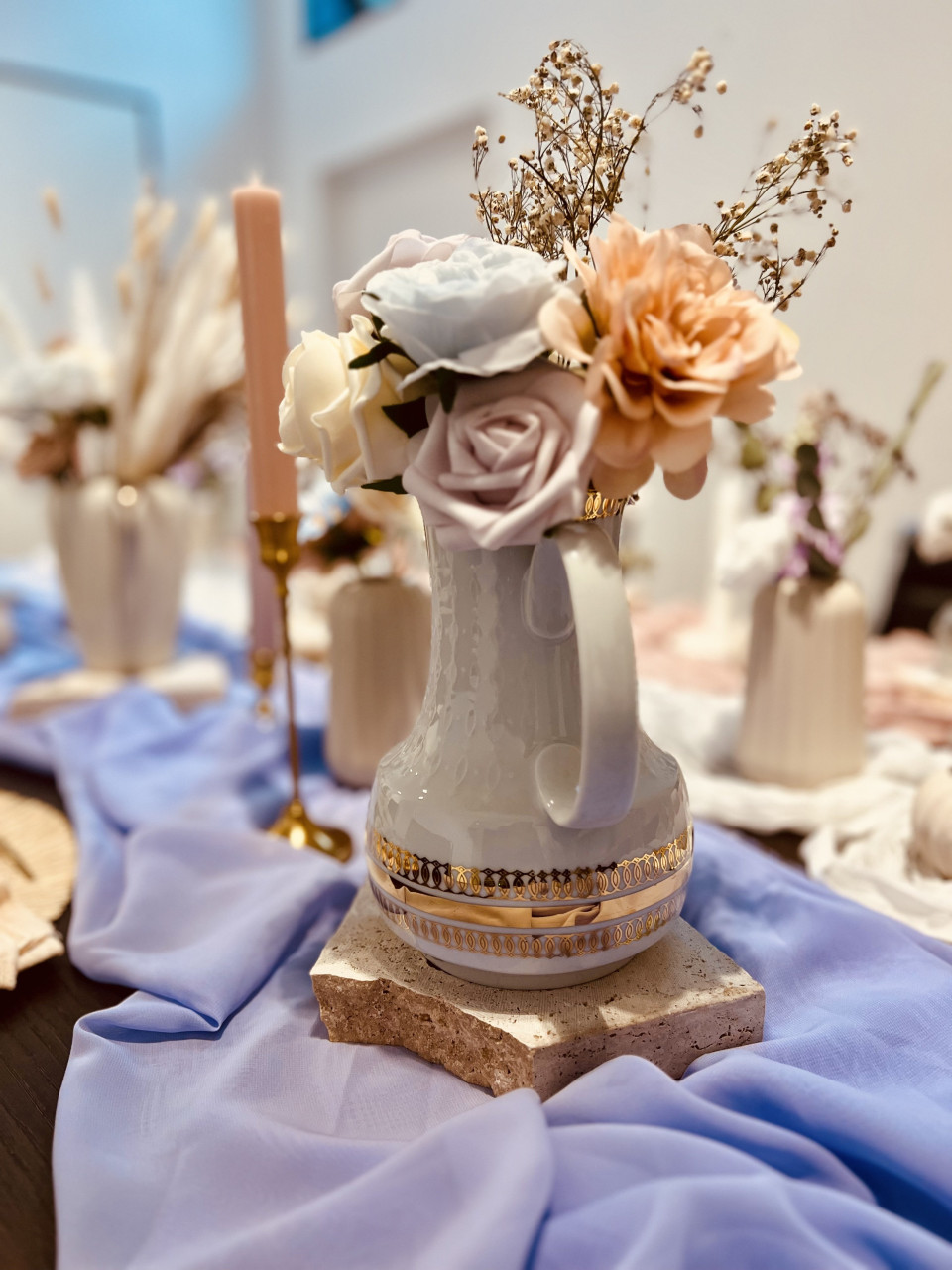 Decoratie van LieBella - Hochzeitsglück • Dekorationsverleih • Vintageliebe impressie 2
