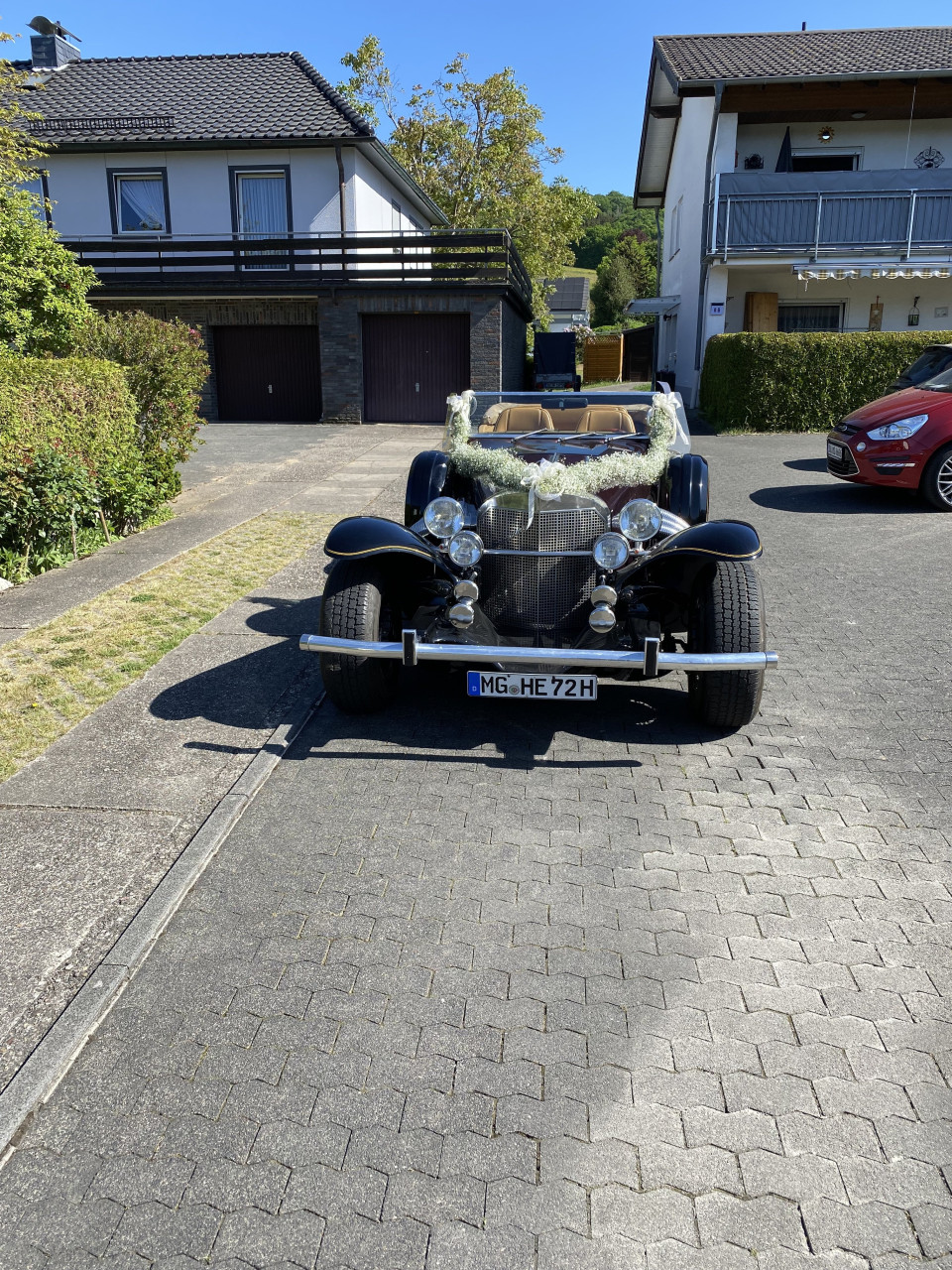 Trouwauto van NTG Logistics B.V. details