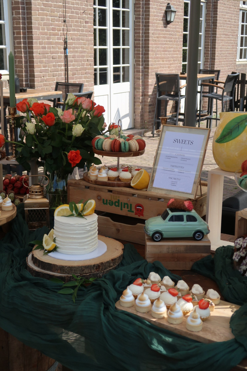 Bruidstaart van Oui! Patisserie impressie 
