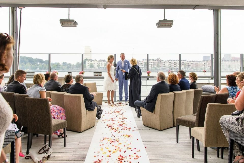 Trouwen bij Eau Lounge