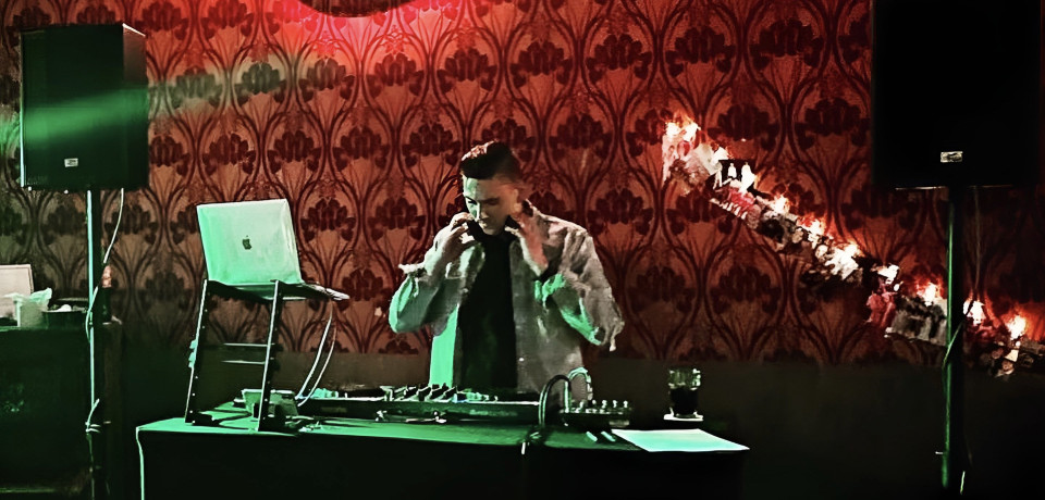 Muziek van Philipp Mandt DJ Service details