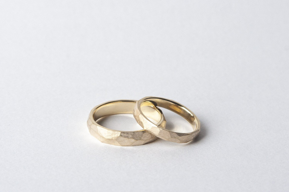 Trouwringen van Maja Lava jewellery overzicht