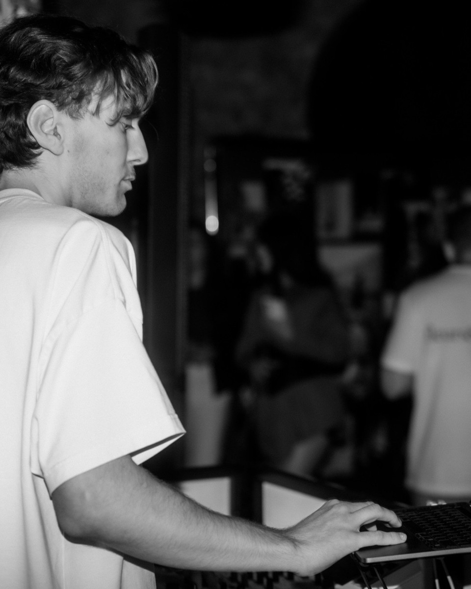 Muziek van Alexander Adam - Hochzeits &amp; Event DJ Würzburg overzicht