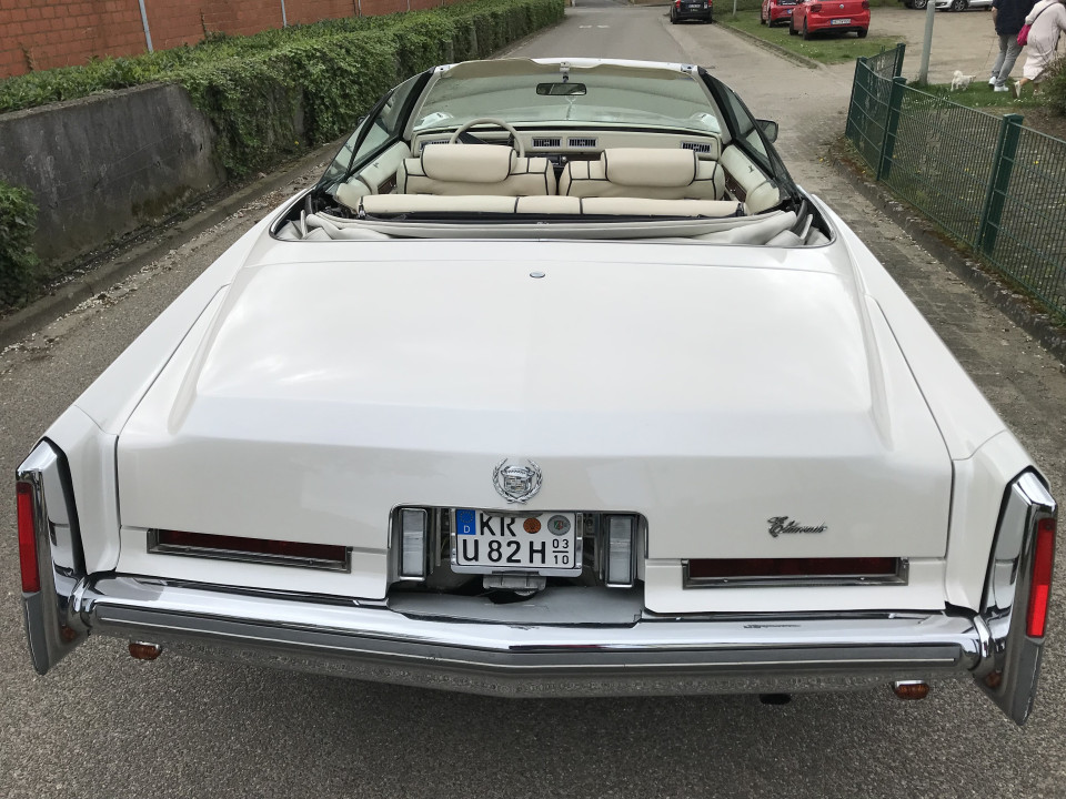 Trouwauto van White Star Limousinenservice, Stretchlimousinen, Partybusse, Oldtimer impressie 4