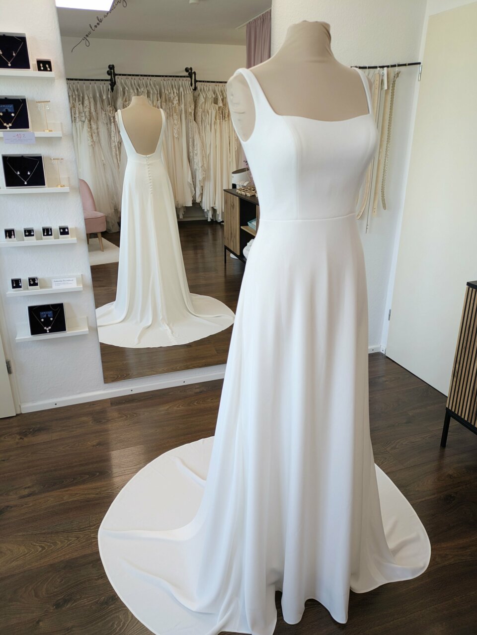 Trouwjurk van Feine Herzenssachen impressie