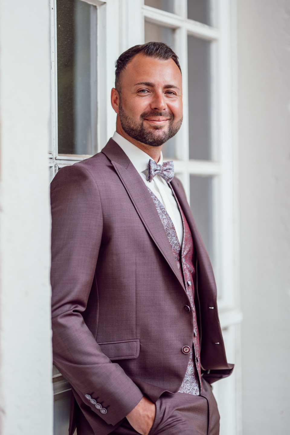 Trouwpak van SIR by InWeiß - Herrenausstatter & Hochzeitsanzüge impressie 2