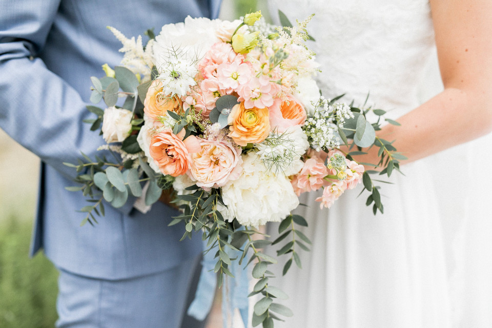Bruidsboeket van Let Love Blossom impressie 2