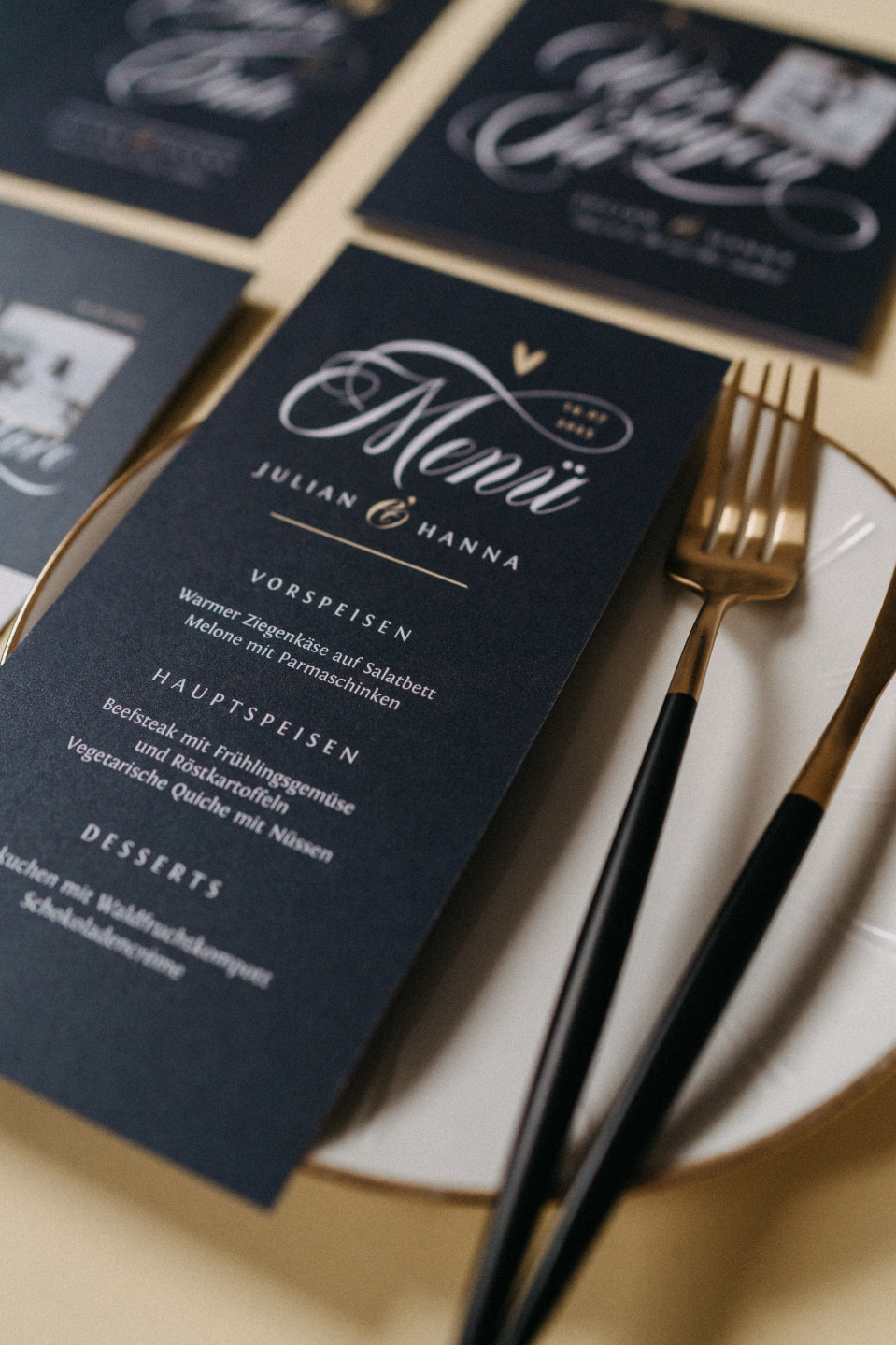 Menükarte schwarz und weiß
