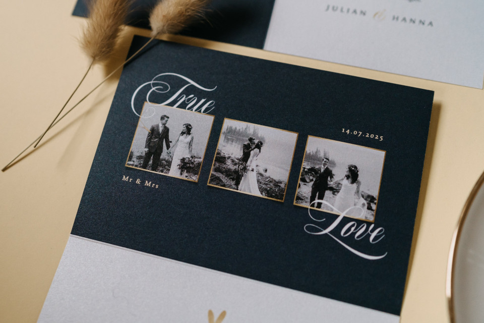 Einladungskarte in schwarz