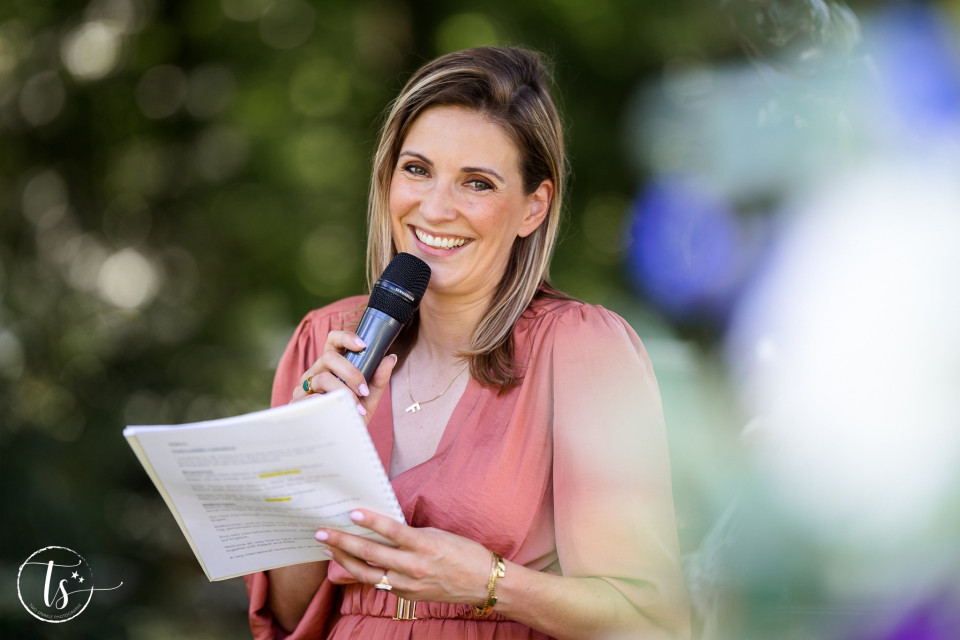 Trouwambtenaar Annemarie Brüning  - Uw Ceremoniespreker impressie 4