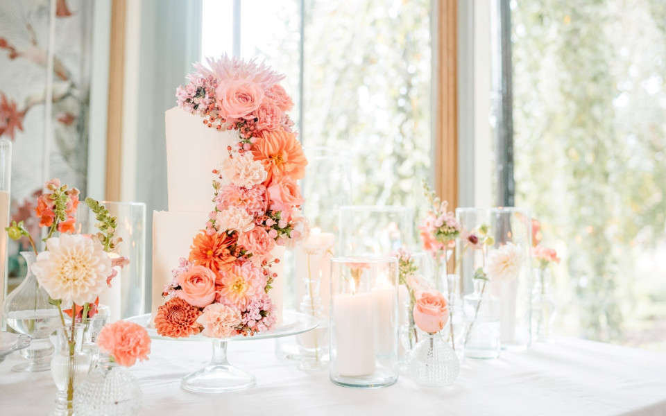 Bruidstaart van Crown Cakes impressie 
