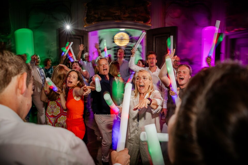 Muziek van base-events details