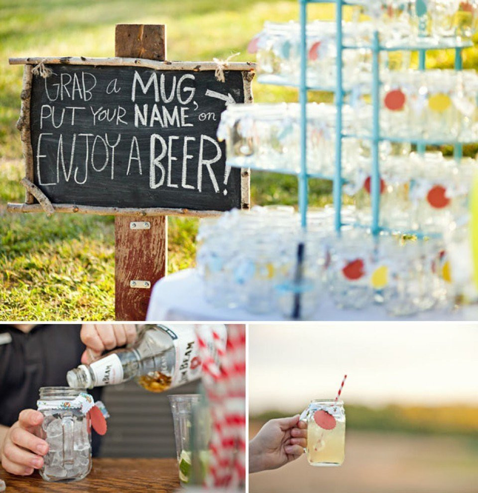 een collage van foto's die een bruiloftsreceptie laten zien