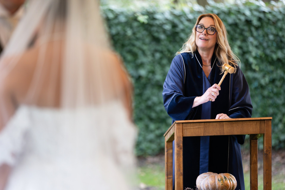 Trouwambtenaar Leona Boomstra impressie 