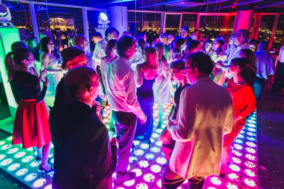 Muziek van De vriendelijke DJ’s impressie 