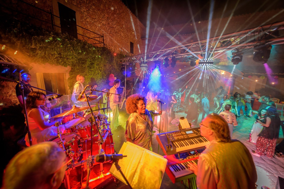 Muziek boeken bij Bandluxe