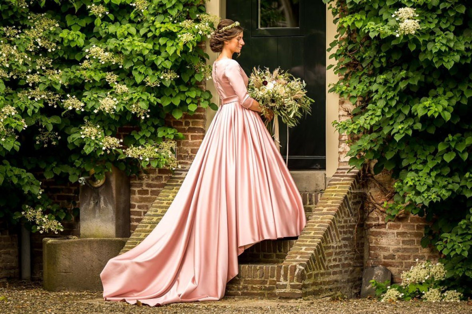 Trouwjurk van PuurZij Bruidscouture impressie 