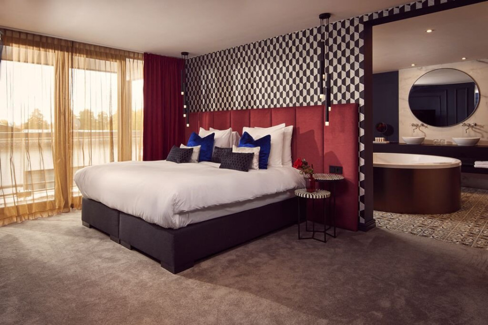 Huwelijksnacht bij Hotel van der Valk Tiel overzicht