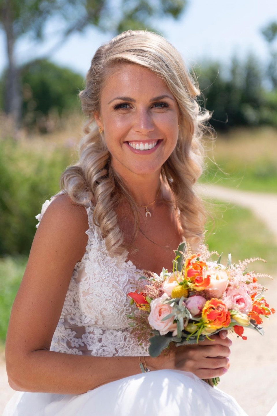 Bruidsmake-up door Elegant Make-up &amp; Hair impressie 4