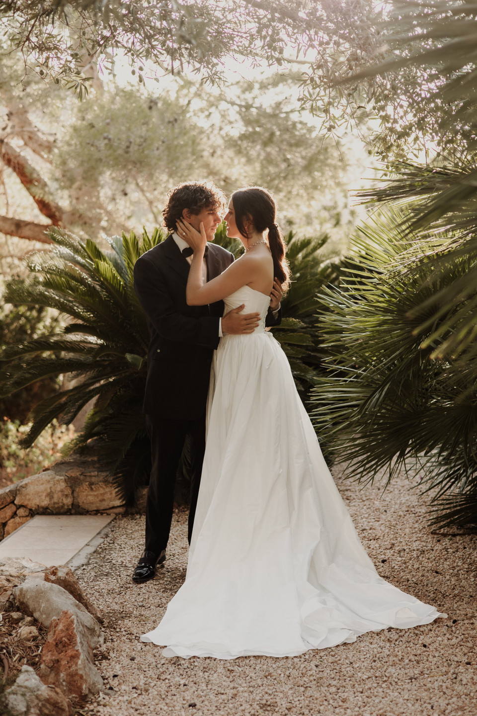 First Dance Songs: How to Choose the Perfect Song and What to Do If You Cannot Dance