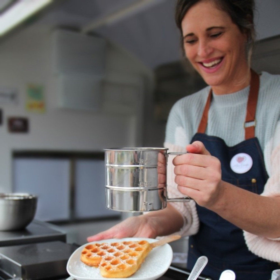 Catering regelen bij Mrs. Pritti - Waffelwagen mit Herz