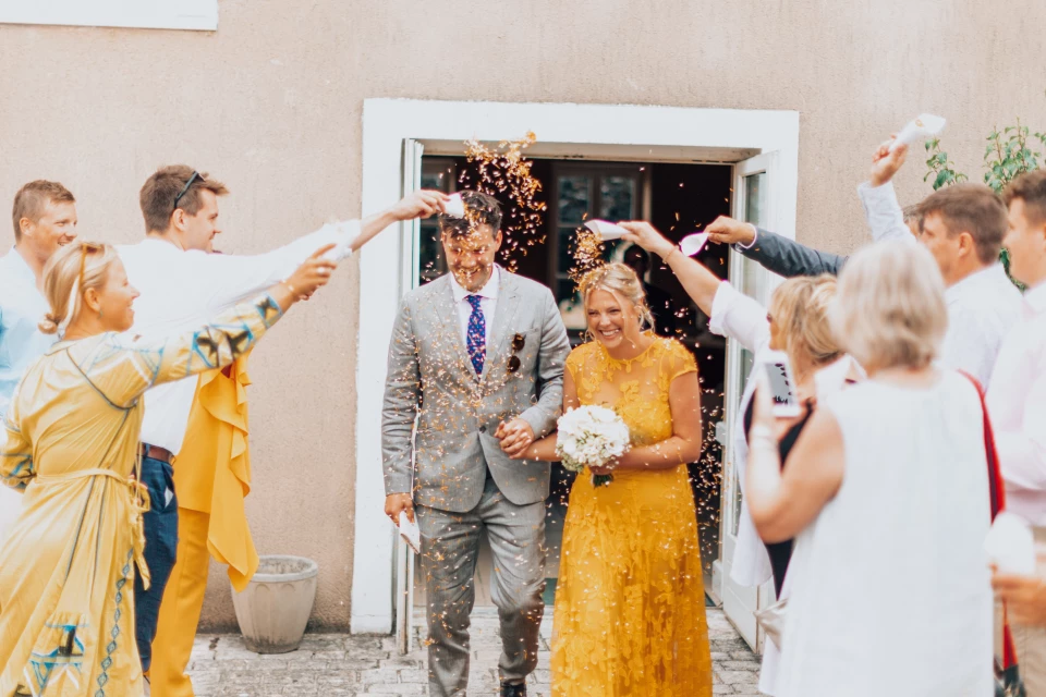 Reis werfen Hochzeit Brauch & Alternativen ThePerfectWedding.de