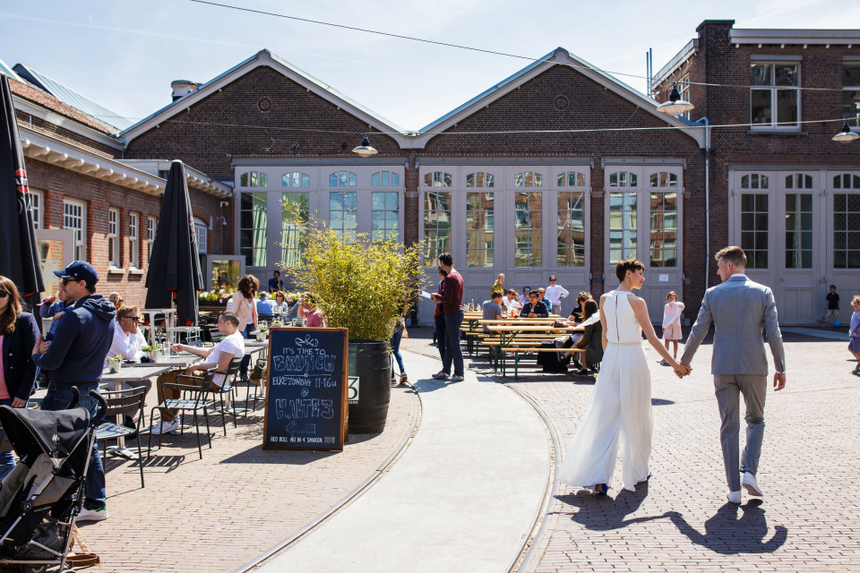 Hotel De Hallen