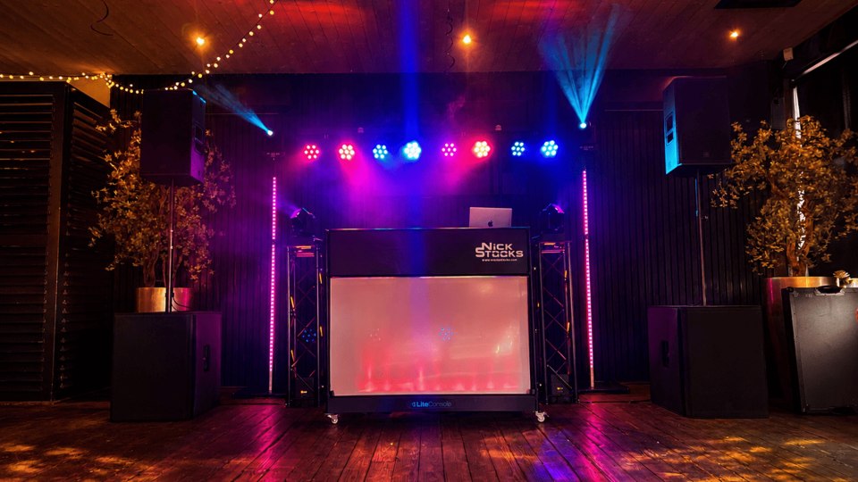 Muziek boeken bij Nick Stooks Wedding & Event DJ