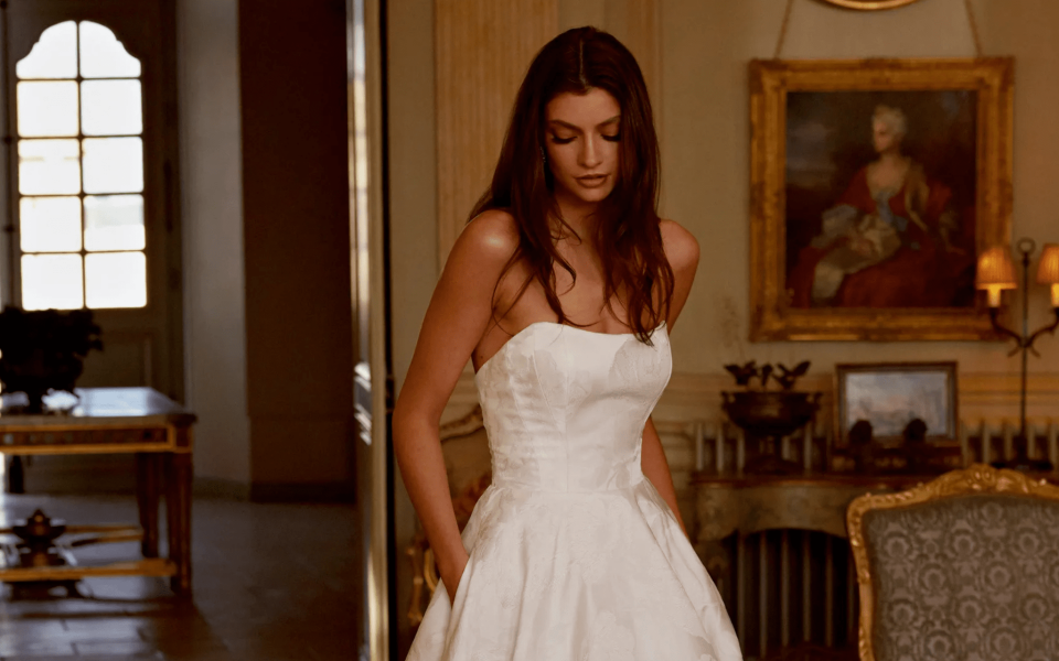 Trouwjurk van D-Dreams Bruidsmode overzicht